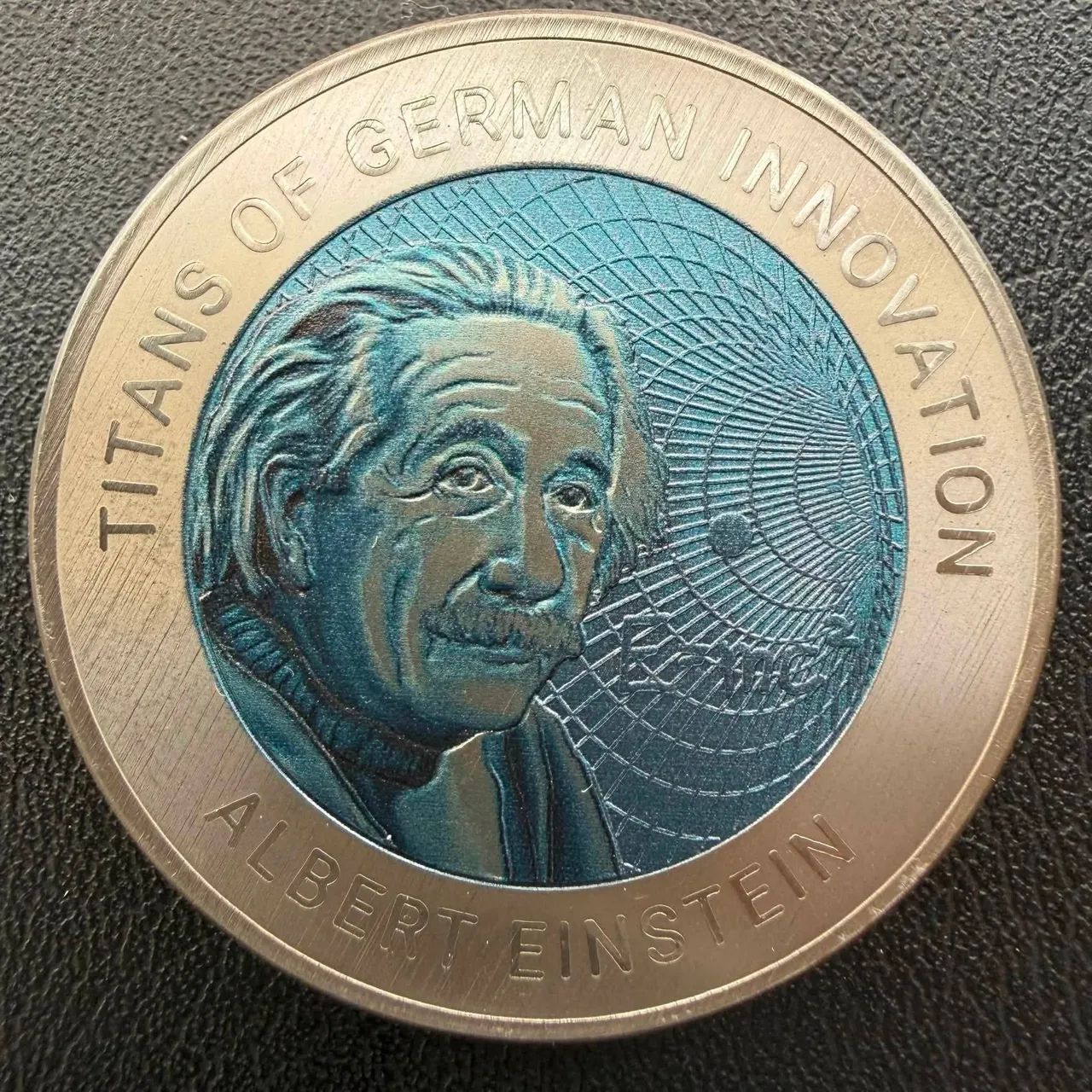 Moeda 2 Cedis 2021 1 Oz Titânio - Albert Einstein - Gana ? - - Foto 4
