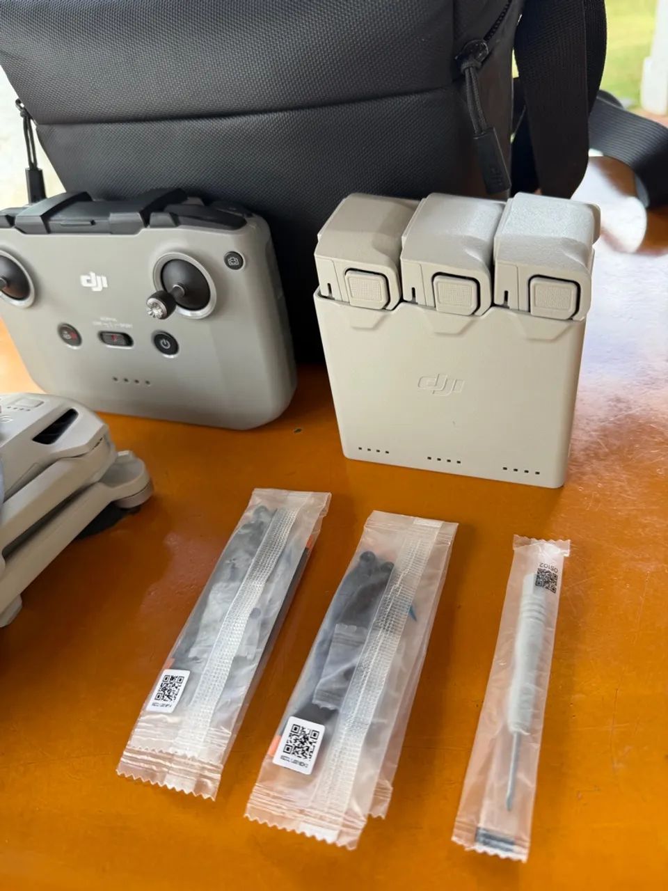 DRONE DJI MINI 3 PRO COMBO FLY MORE PLUS - Foto 2