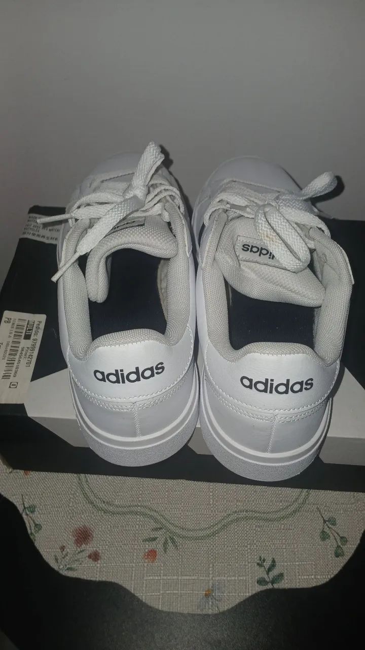 Tênis Adidas n° 36 Original  - Foto 4