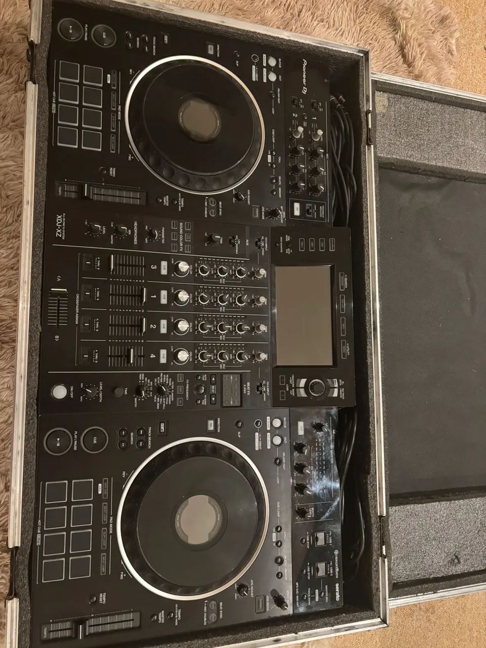 Controladora XZ com Case à Venda - Instrumentos musicais - Setor