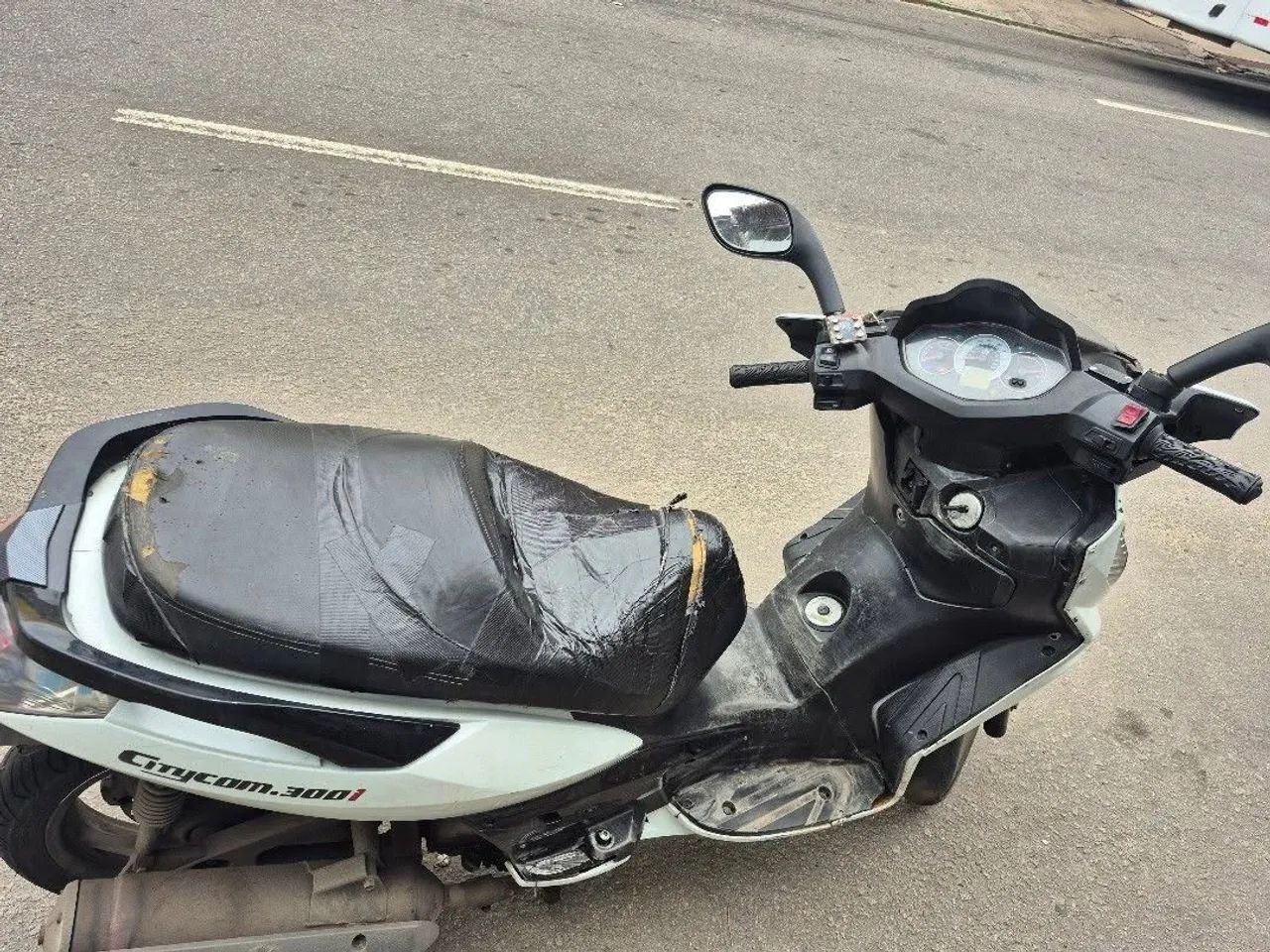 Vendo citycom 300cc 6300,00