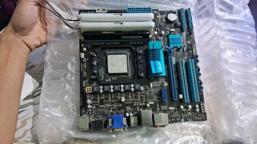  Kit Placa mãe + Processador + Memórias