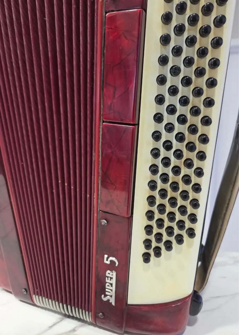 Acordeon Todeschini Super 5 - Foto 4