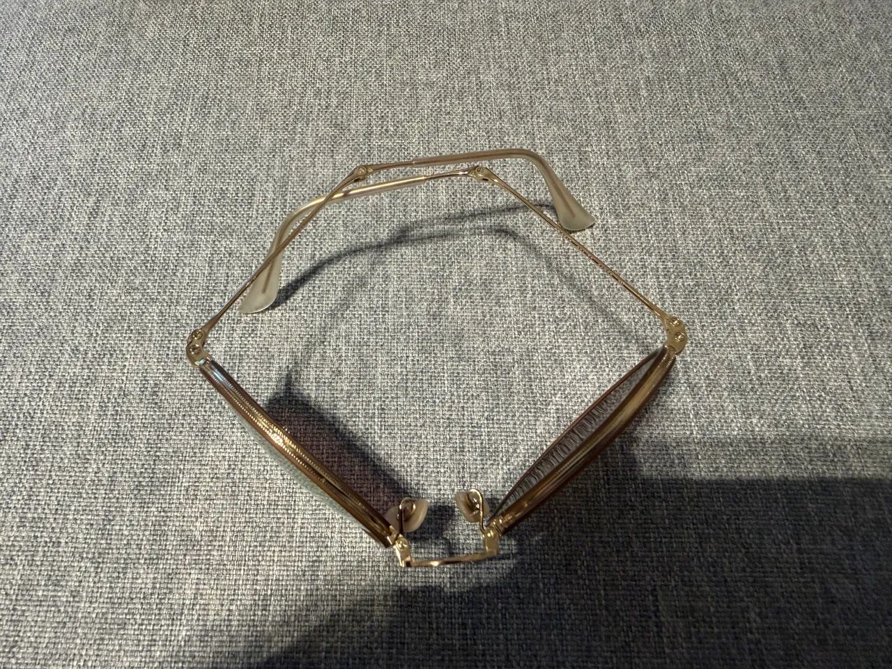 Óculos RAYBAN feminino  - Foto 3