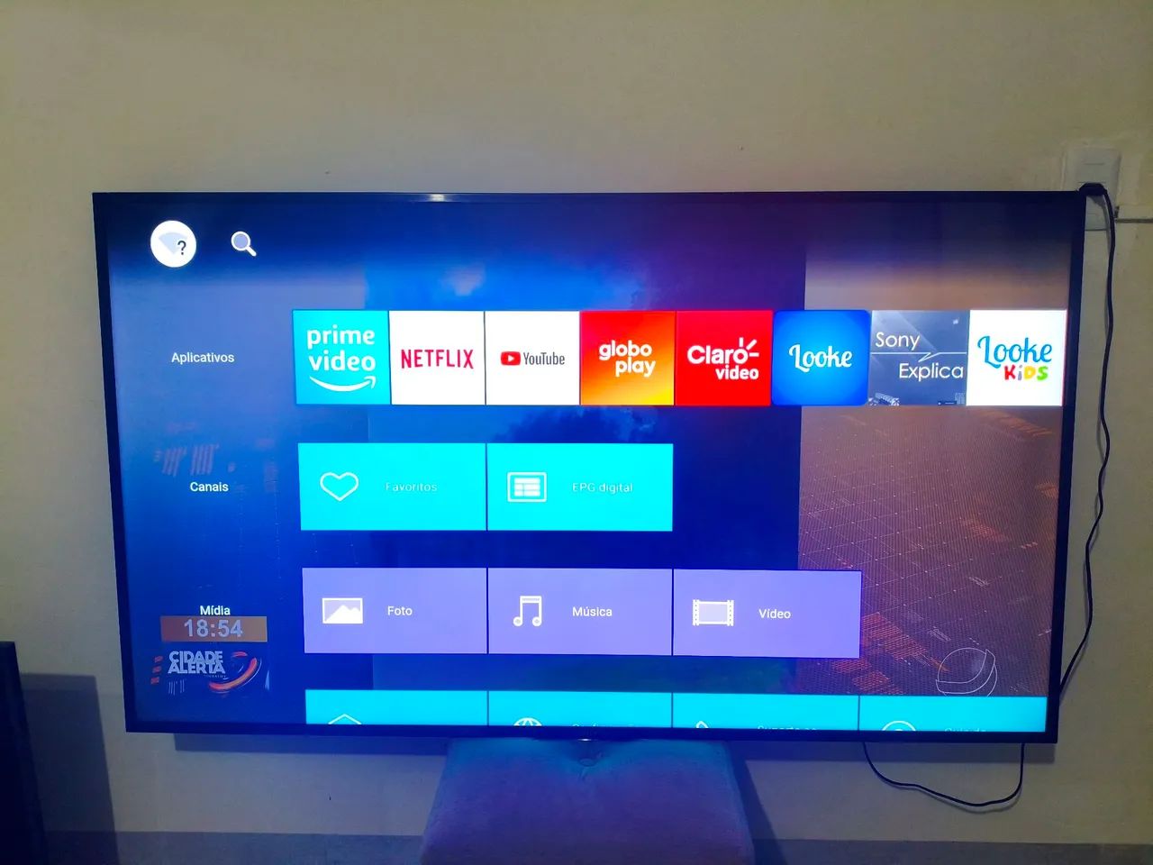 Tv 65 Smart 4k (internet só via caindo e rede) - Passo Cartão e Pego TV menor 