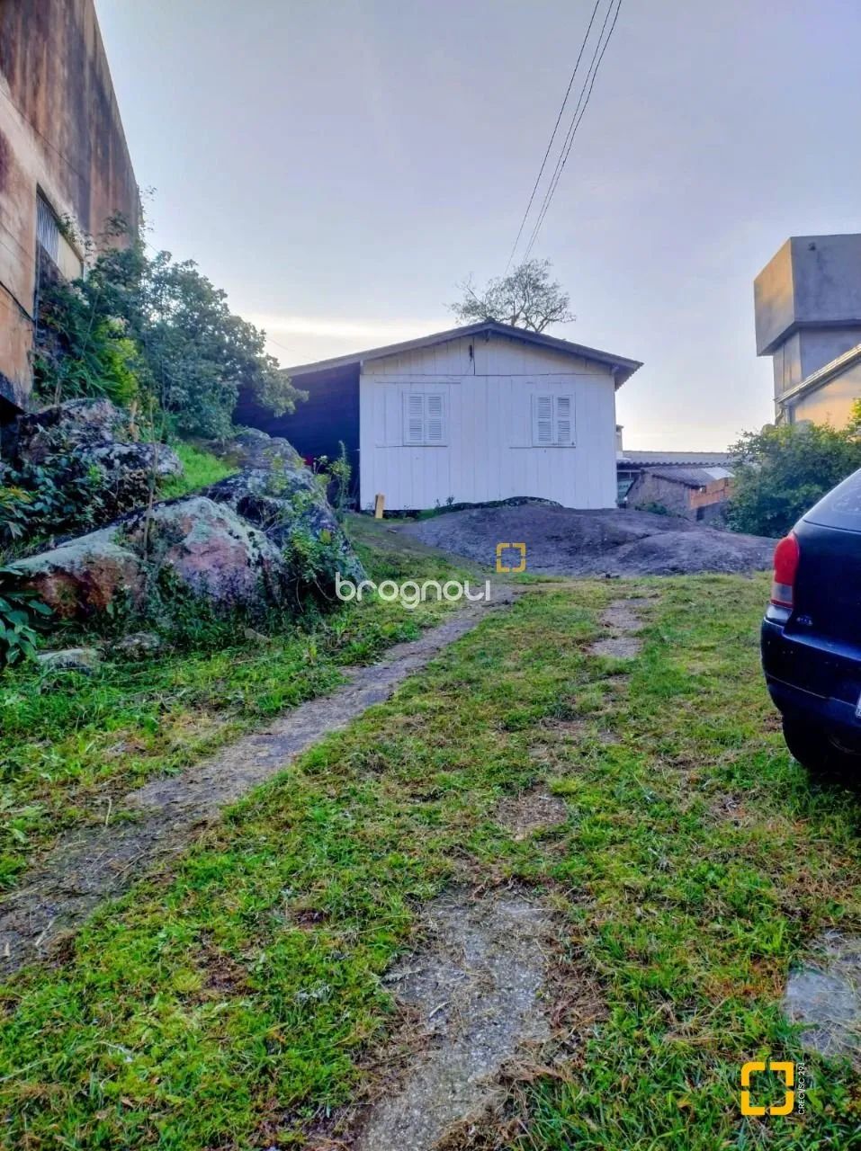 Brognoli Vende - Terreno ótimo com viabiliade construtiva até 3 andares