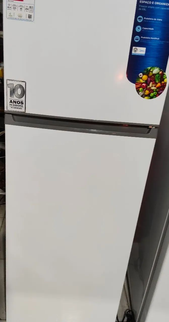 Geladeira Gelo Seco Cycle Defrost 294L