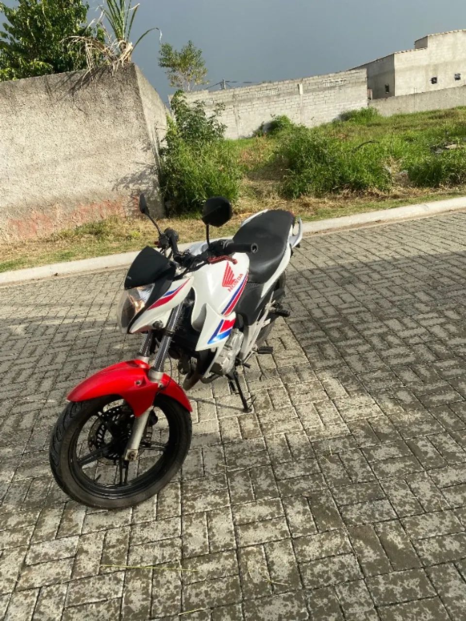 CB300R  - Foto 3
