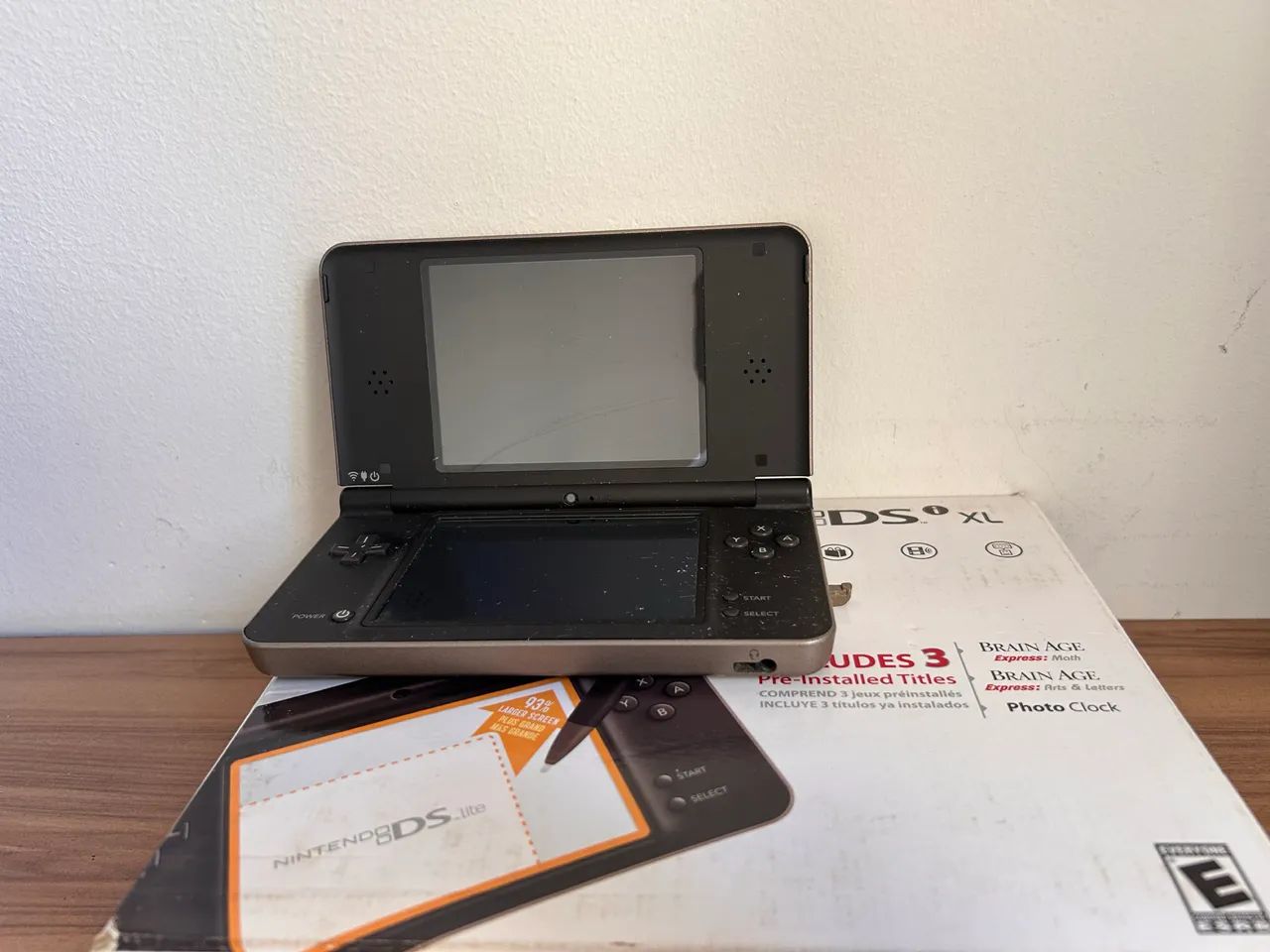 Nintendo DSi XL  - Foto 4