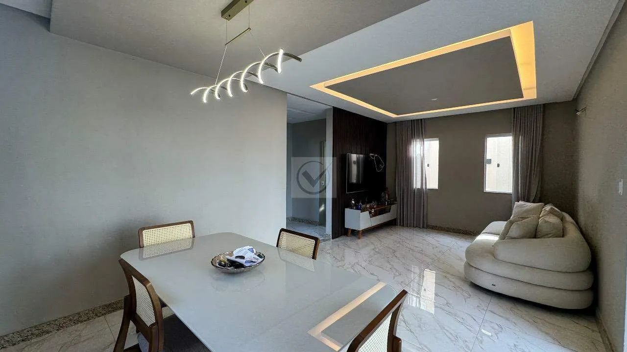 Casa Moderna em Residencial na Aruana (locação)