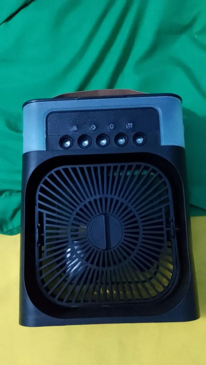 Mini Ventilador Com Umidificador De Ambiente  - Foto 3