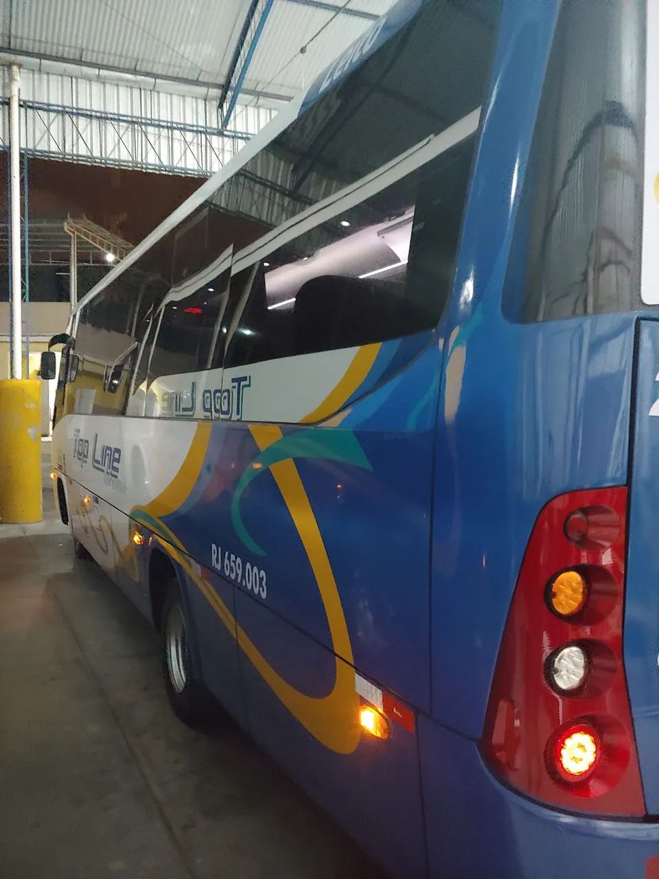 Marcopolo sênior LO916 2015  Mercedes-Benz 