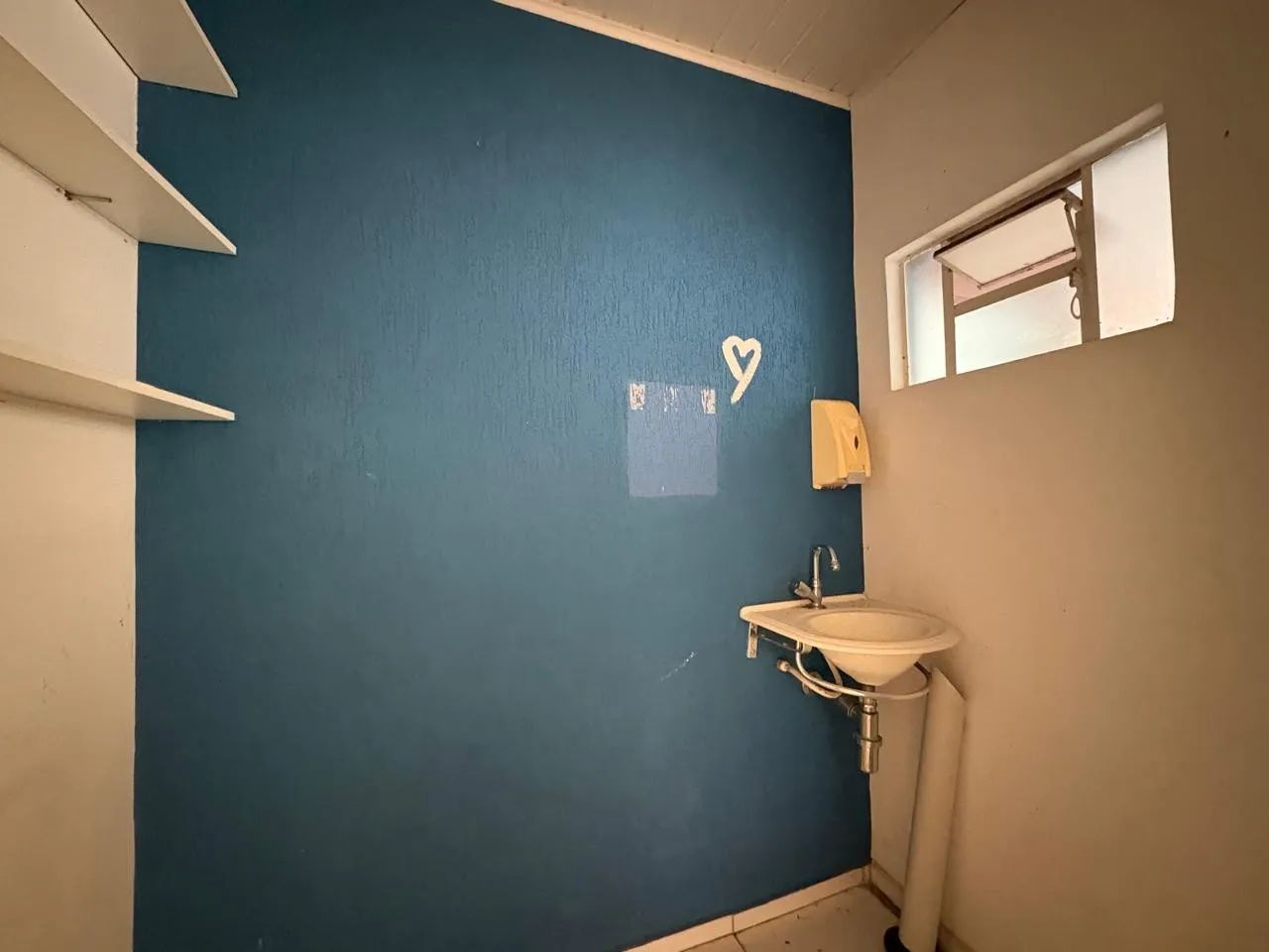 SALA COMERCIAL PARA LOCAÇÃO NO CENTRO - Foto 5