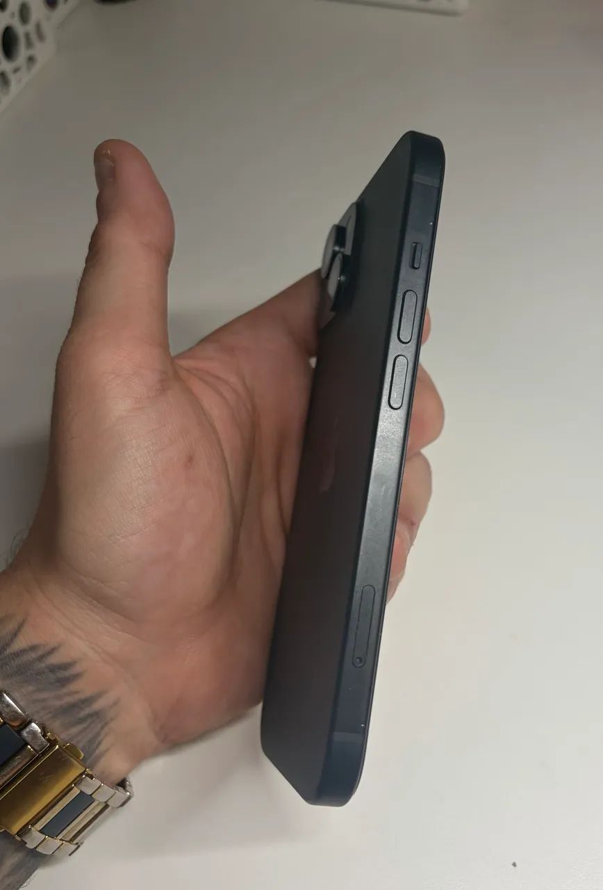 iPhone 15 Preto- 128gb - com caixa e acessórios  - Foto 4