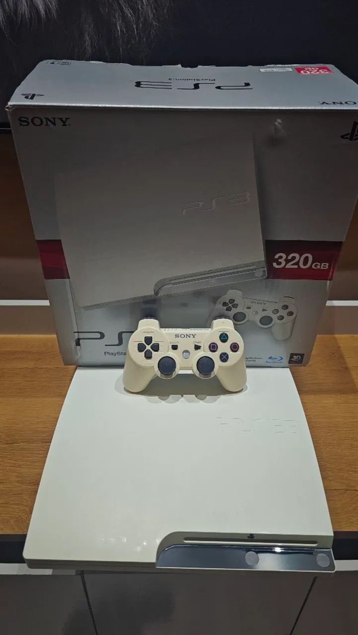 PS3 versão White slim CIB.