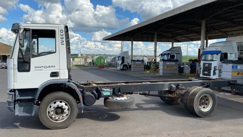 IVECO ECTECTOR 170E22 - Foto 4