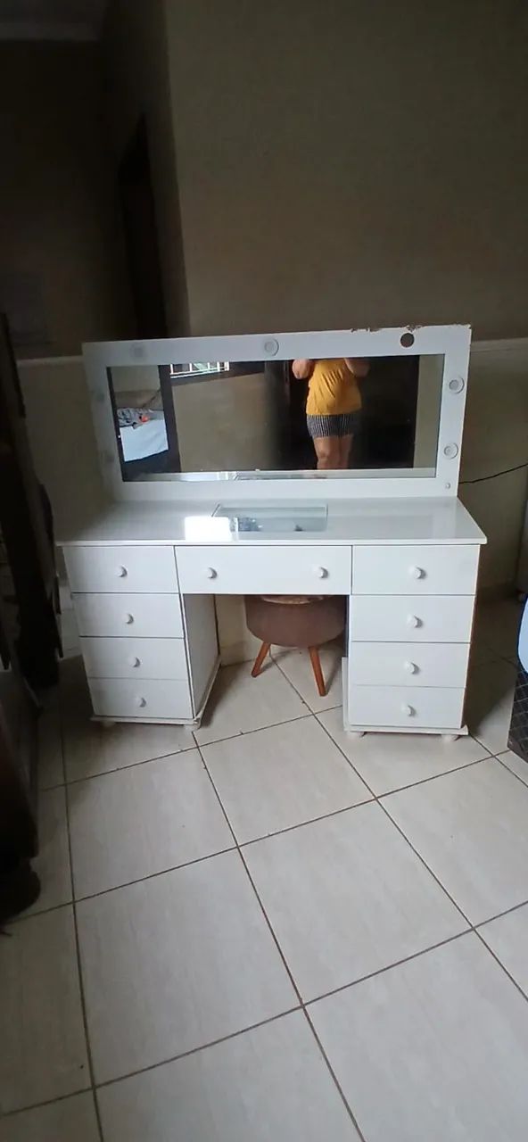 PENTEADEIRA CAMARIM BRANCA COM ESPELHO E GAVETAS - R$ 450 - Foto 3