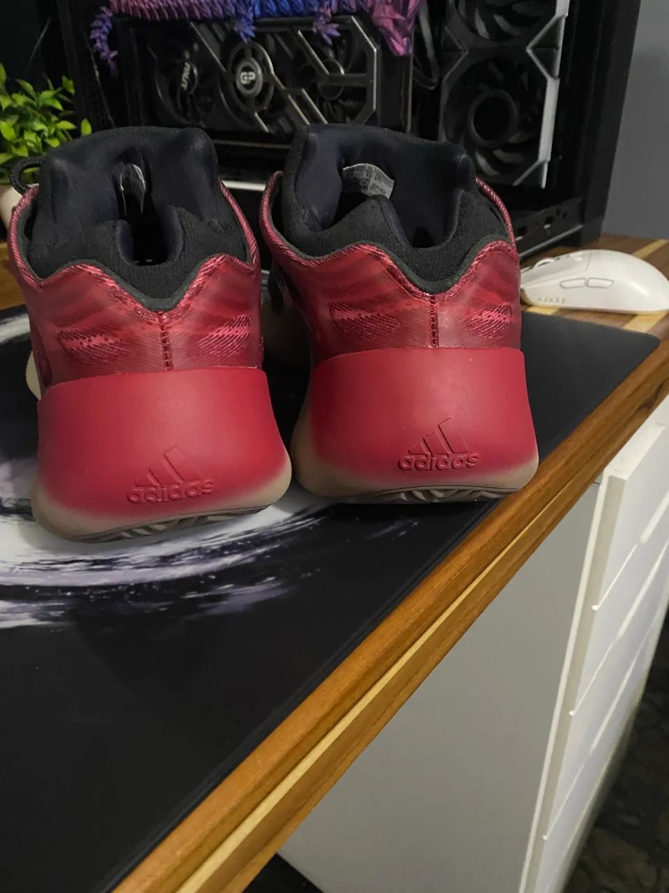 Adidas yeezy 700 v3  - Foto 5