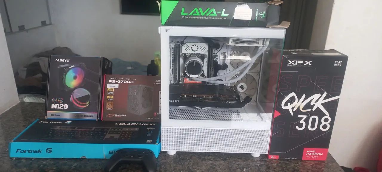 Vendo PC GAMER de entrada 