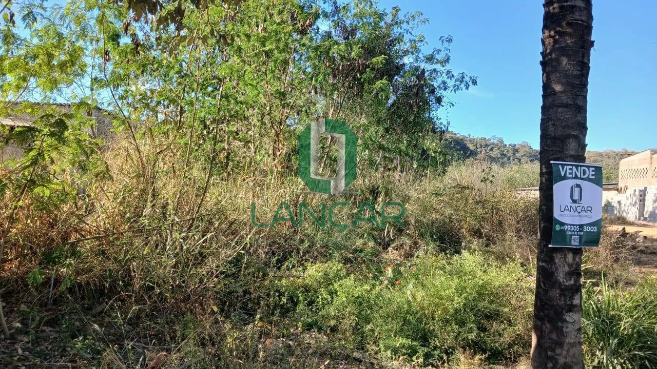 LOTE 1.546,76 M² EM VESPASIANO