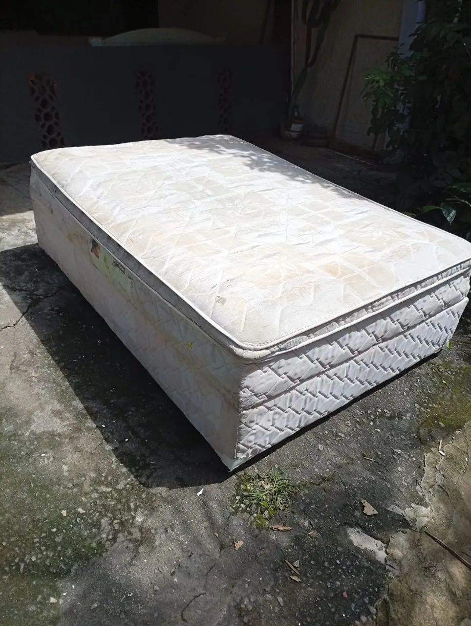 Cama de solteiro, entrego a combinar  - Foto 2