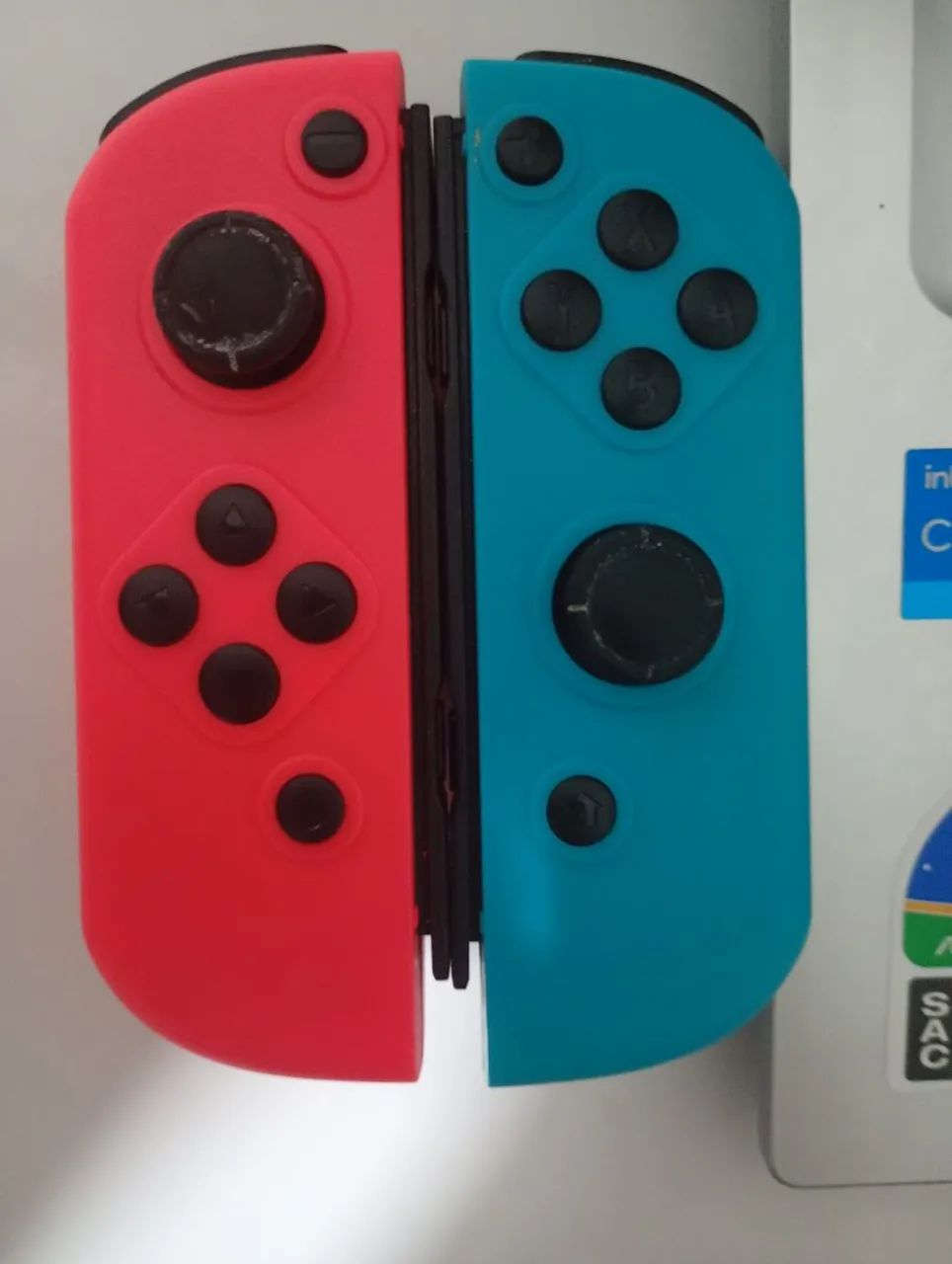 Joycons cor azul e vermelha de Nintendo switch 