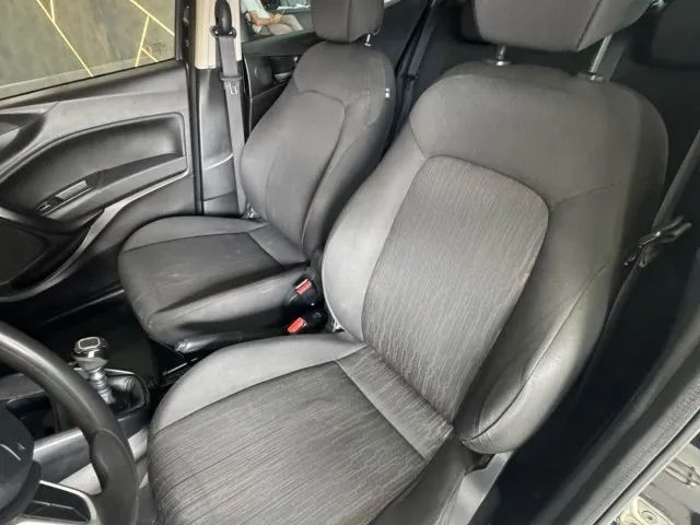 Fiat Argo Drive 1.0 Firefly, foto 9 de 18