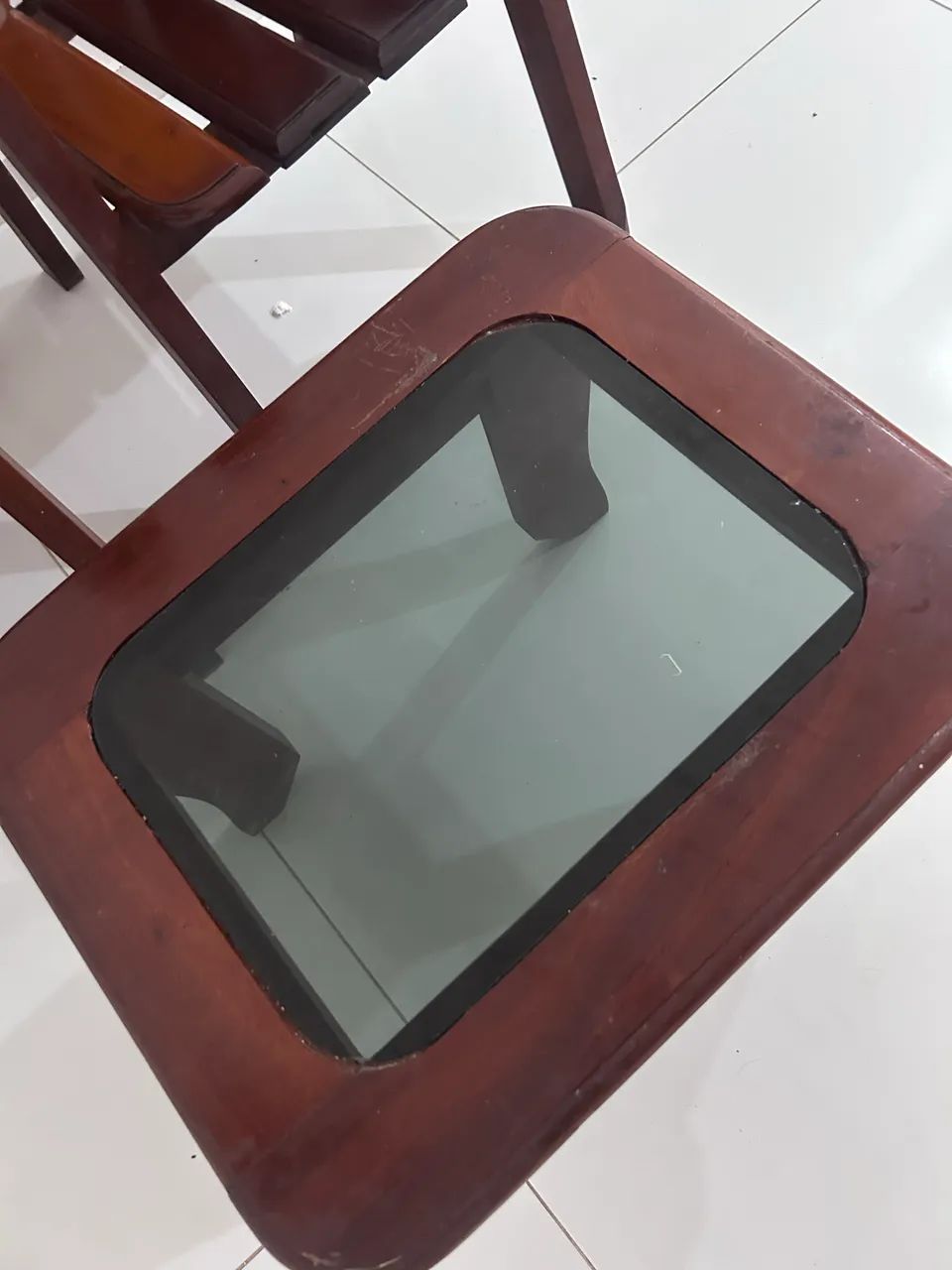 Vendo kit com duas cadeiras e Mesa - Foto 4