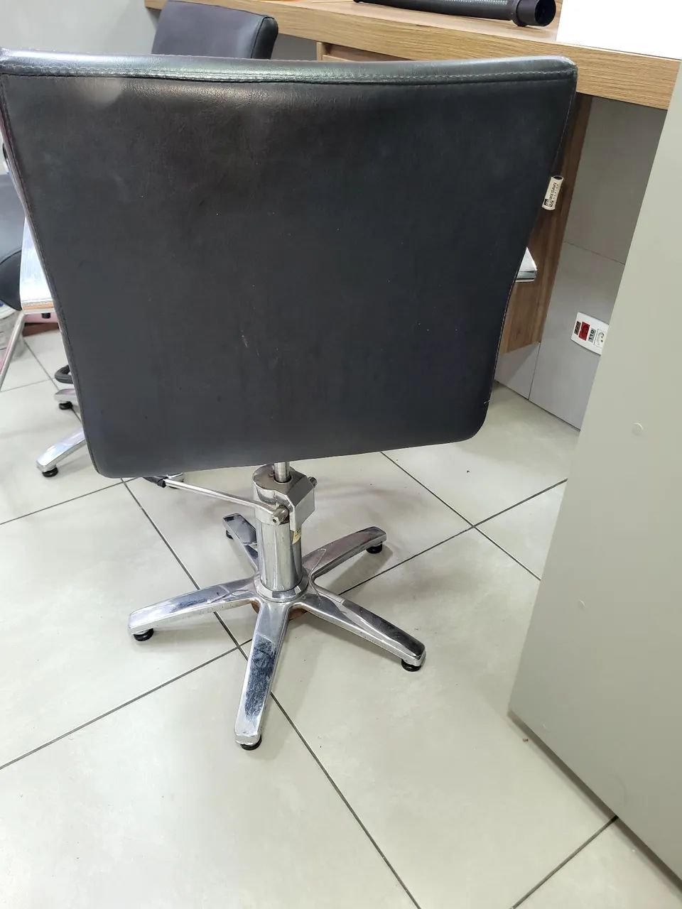 Cadeira cabeleireiro  - Foto 2