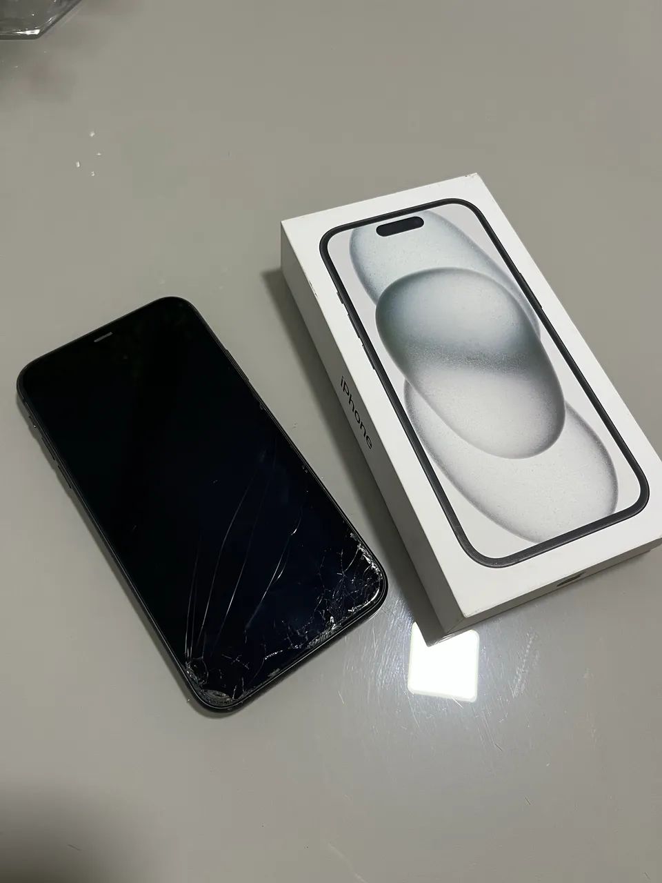 Vendo IPhone 11 - 64G usado 