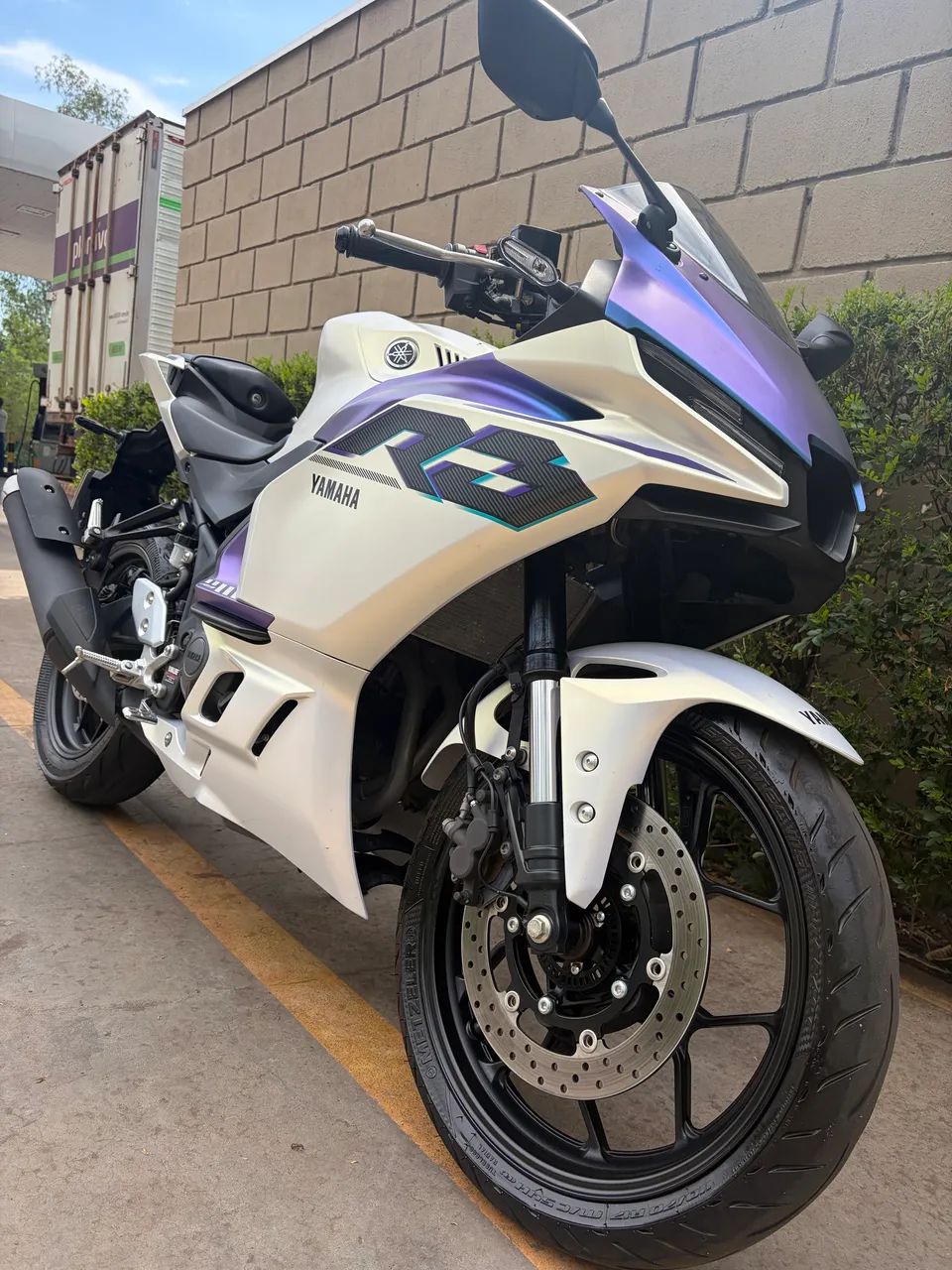 Yamaha R3 - Foto 4