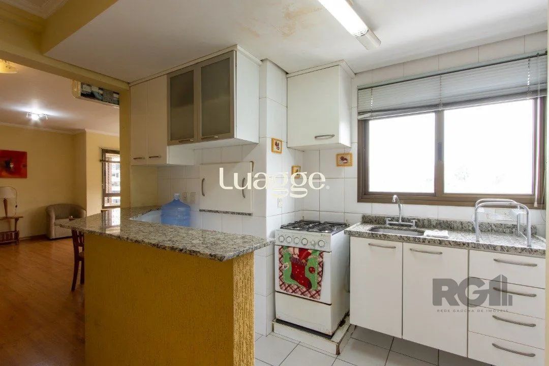 Apartamento mobiliado para locação no bairro Menino Deus - Foto 3