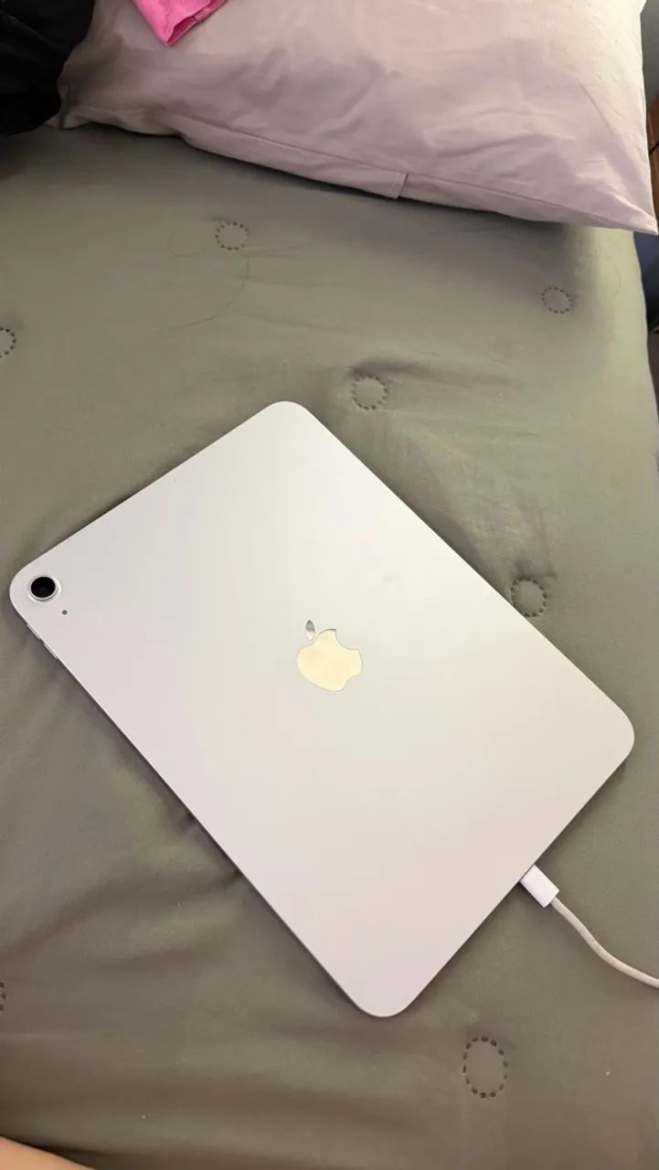 iPad 11