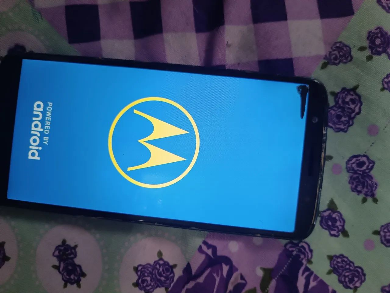 Celular moto g6 