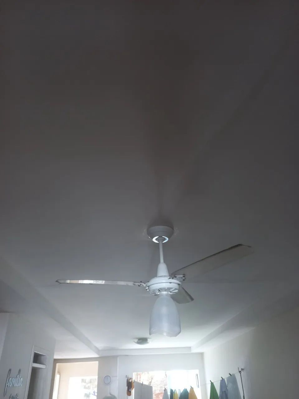 2 Ventiladores de teto com luzes - Foto 2