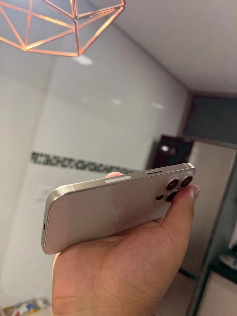 iPhone 15 pro Branco 128gb - Foto 2