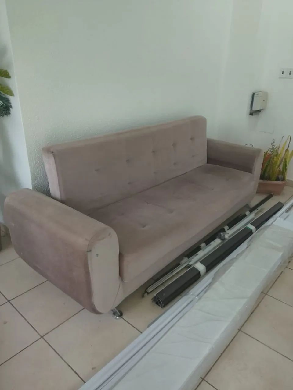 Sofá 3 lugares 