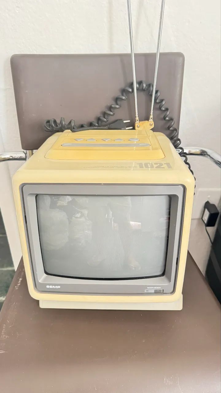Tv semp 1021 retro