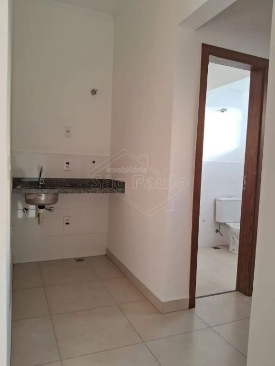 Locação de Comercial / Prédio na cidade de Araraquara - Foto 4