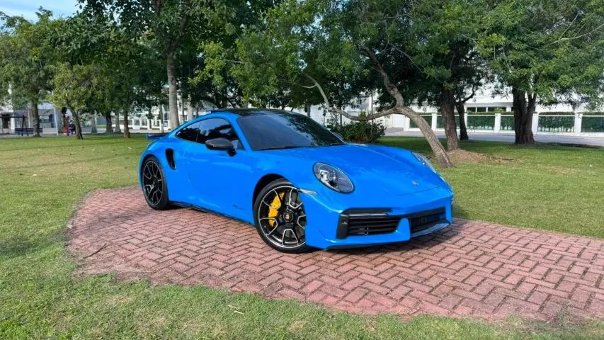 Porsche 911 2023