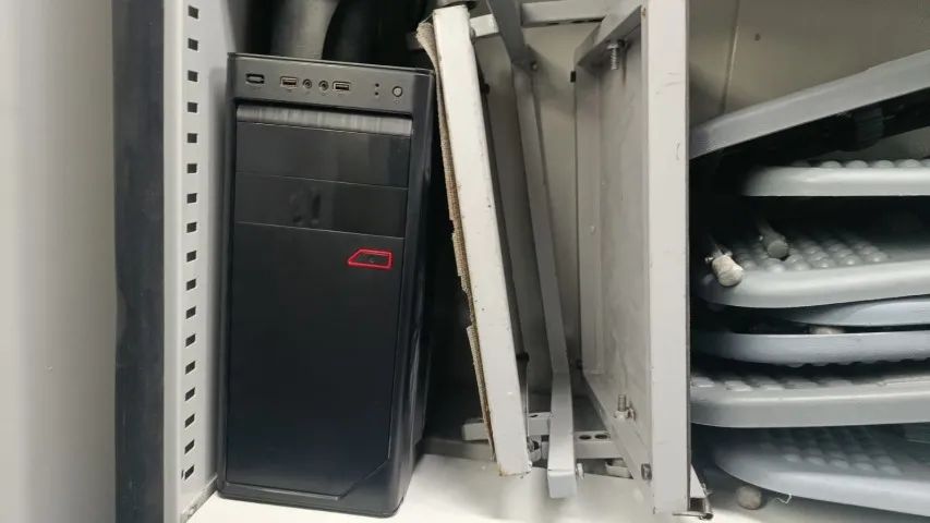 COMPUTADORES DESKTOPO À VENDA - Foto 3
