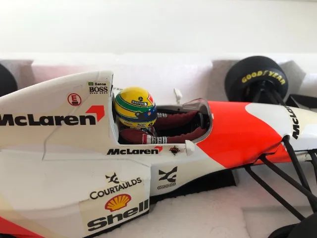 スポーツ AYRTON SENNA RACING CAR COLLECTION Ayrton Senna Racing Car Collection - McLaren MP4/8 1993 (1/18