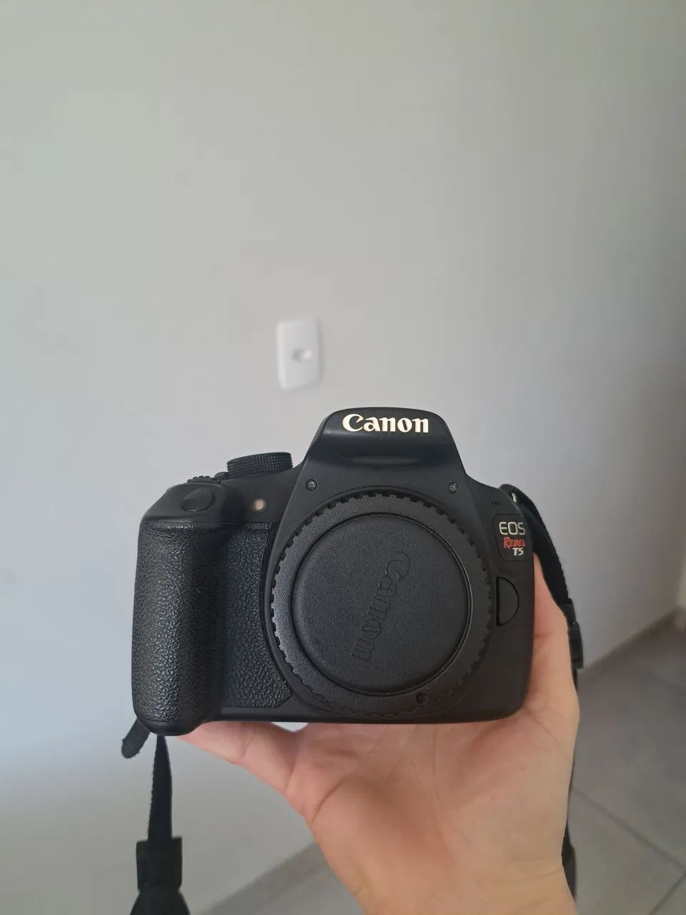 Canon T5 