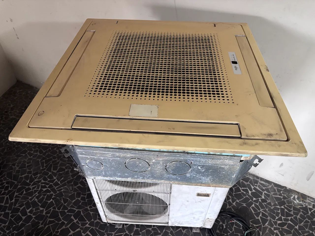 Ar Condicionado Fujitsu 48000 btus  - Foto 2