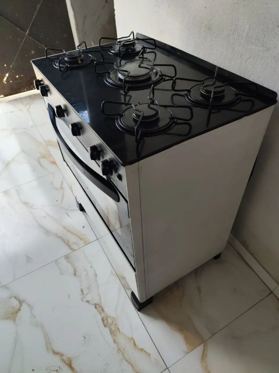 FOGÃO 5 BOCAS MESA DE VIDRO - Foto 4