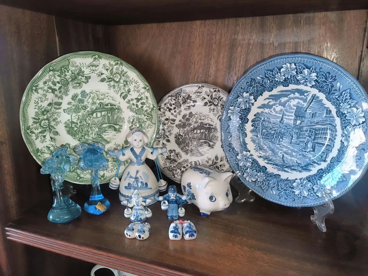 Lote decorativo souvenir porcelana pratos faiança 