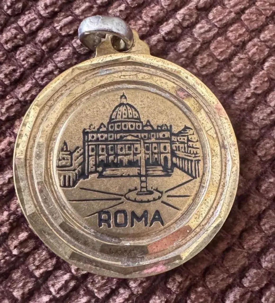 MEDALHA ANTIGA DE ROMA