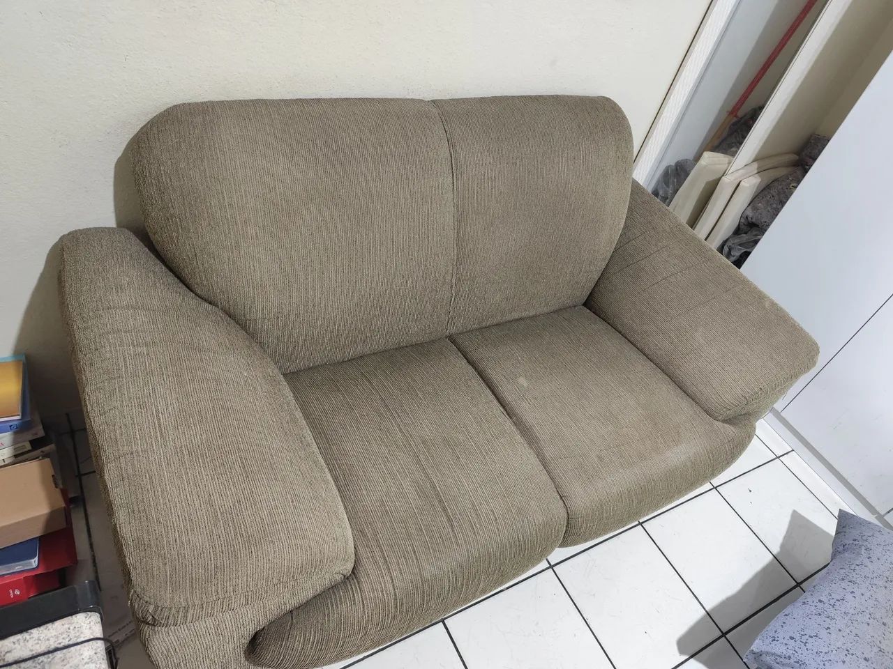 Sofá 2 lugares 469163563046021121