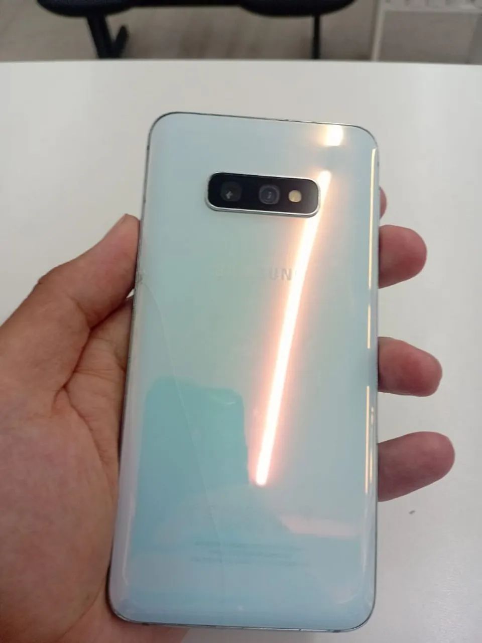 Celular s10e - Foto 2