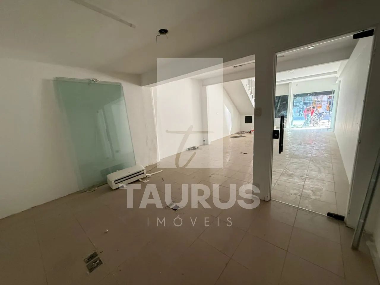 Loja para comprar ou alugar com 80m², 2 vagas, em Moema, São Paulo-SP. - Foto 4